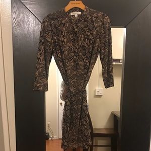 Snake skin printed wrap dress! Super classy